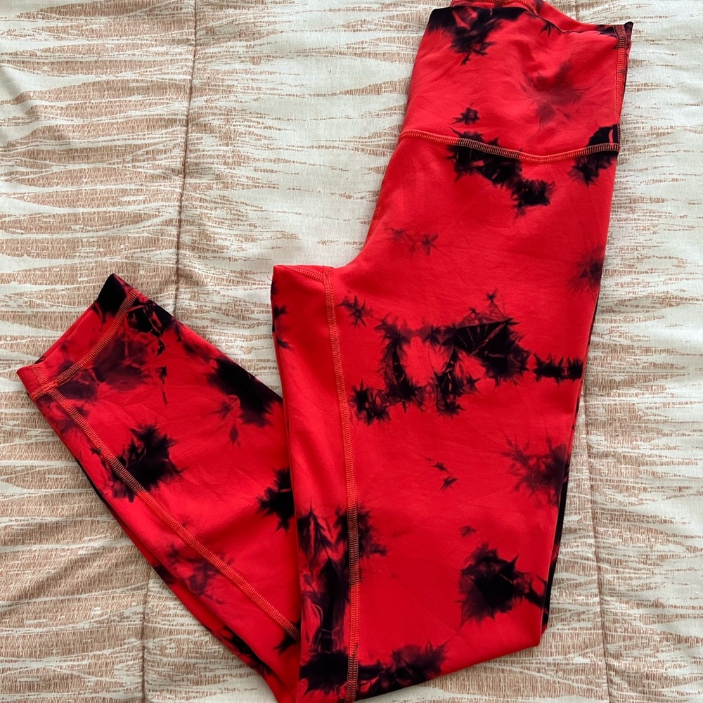 Lululemon Leggings Wunder Train 25 in.